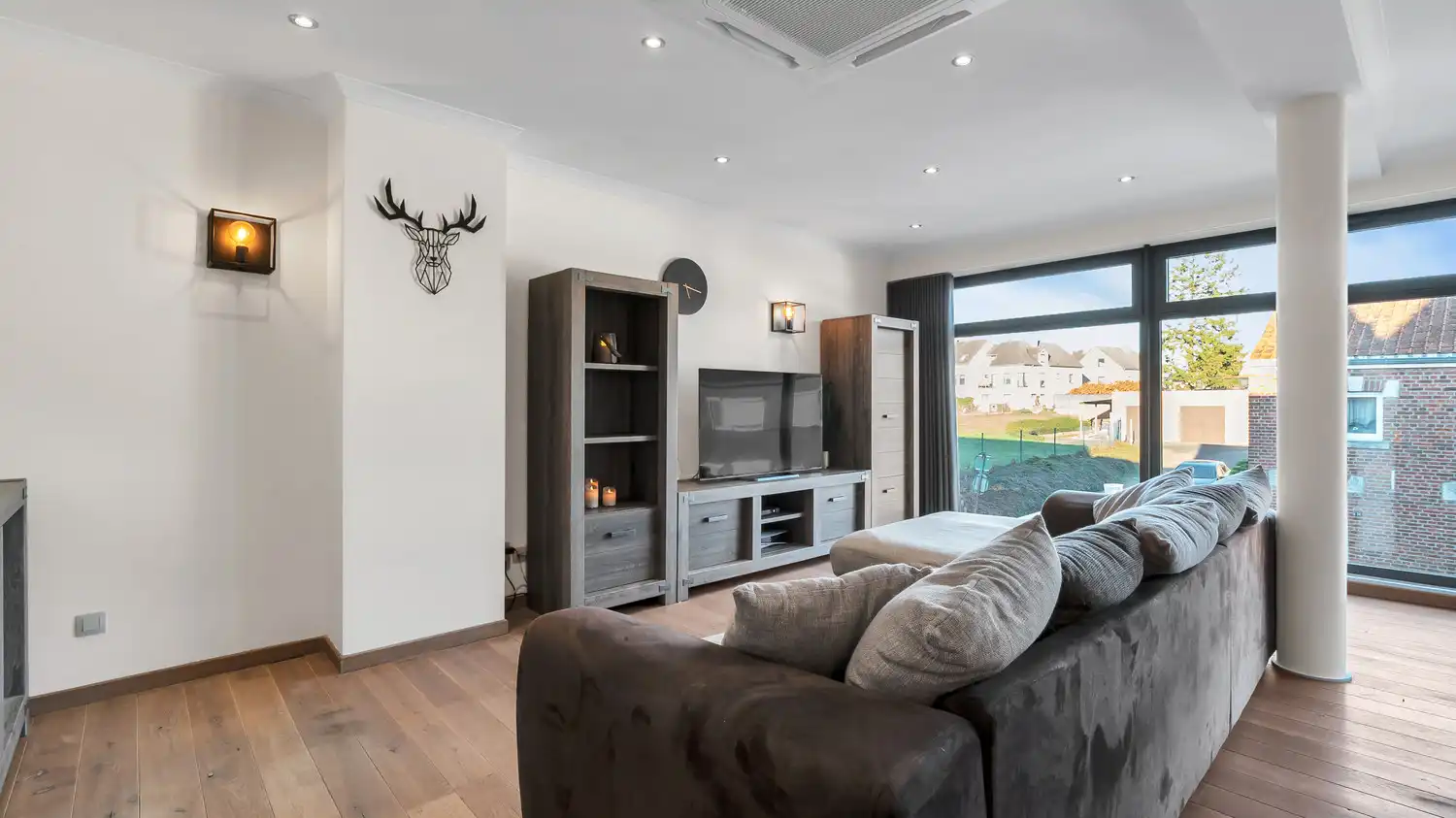 Instapklare rijwoning met tuin en terras in het landelijke Heers foto 10