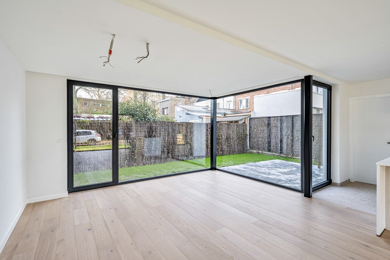 Instapklare nieuwbouwwoning met 4 slaapkamers, 2 badkamers en garage foto 8
