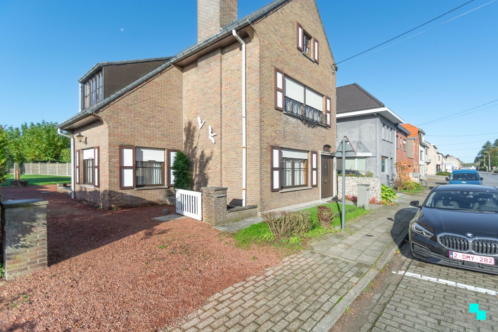 Charmant te renoveren woning te Merelbeke Flora foto 6