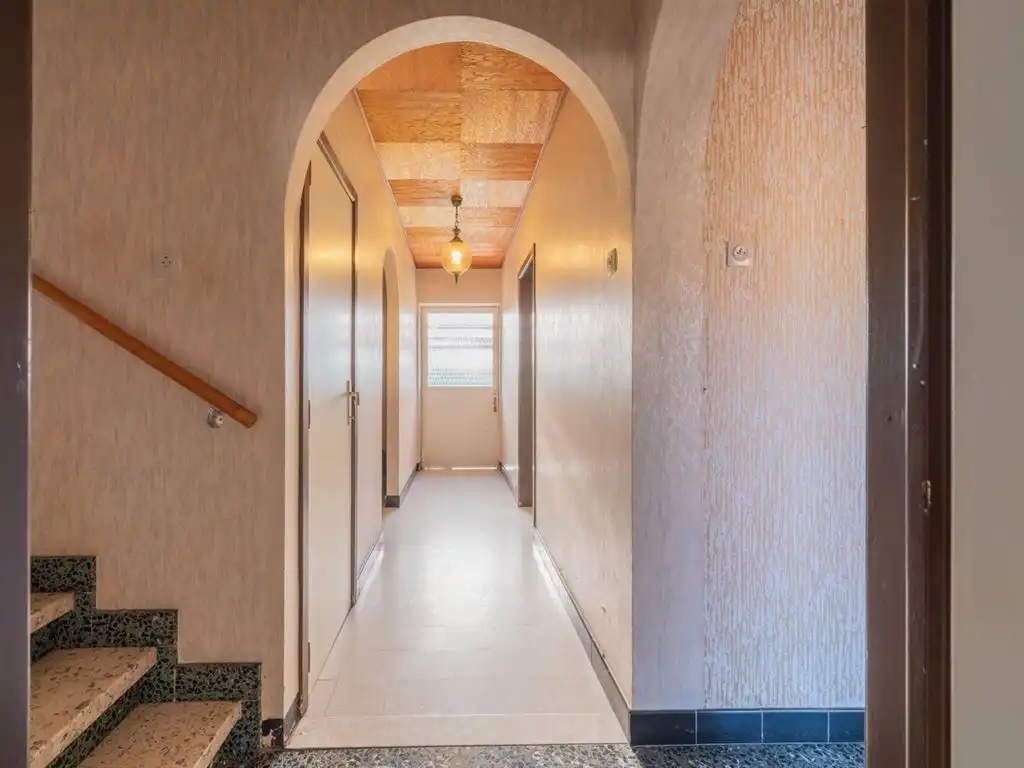 Te renoveren vrijstaande woning met 4 slaapkamers foto 23