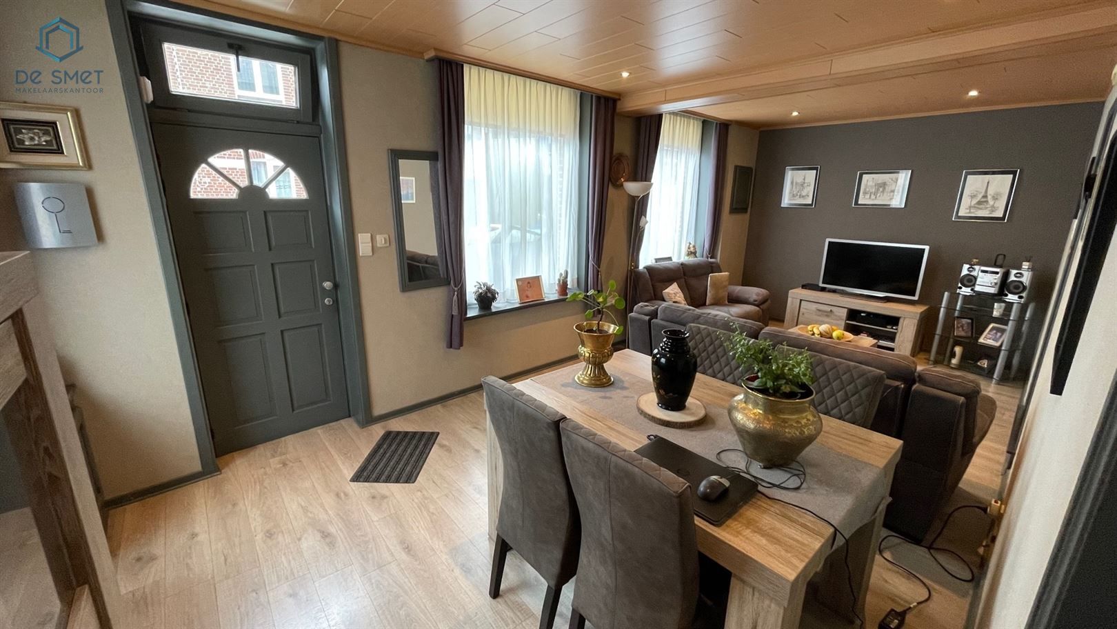 BEMEUBELDE WONING IN CENTRUM GERAARDSBERGEN! foto 3