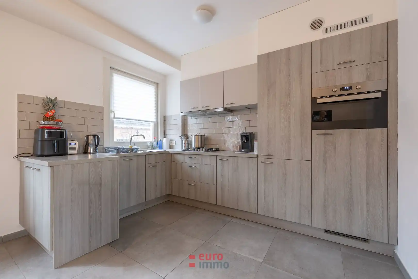 Uitermate ruim en luchtig appartement in Nieuwpoort-Stad! foto 6