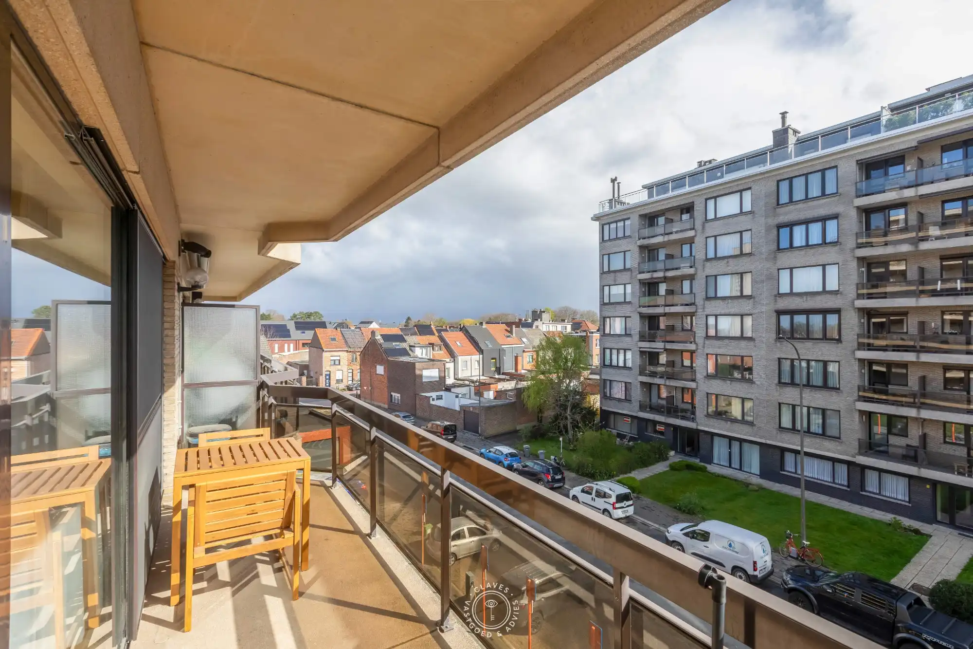 Gezellig 2 slaapkamer appartement met garagebox foto 10