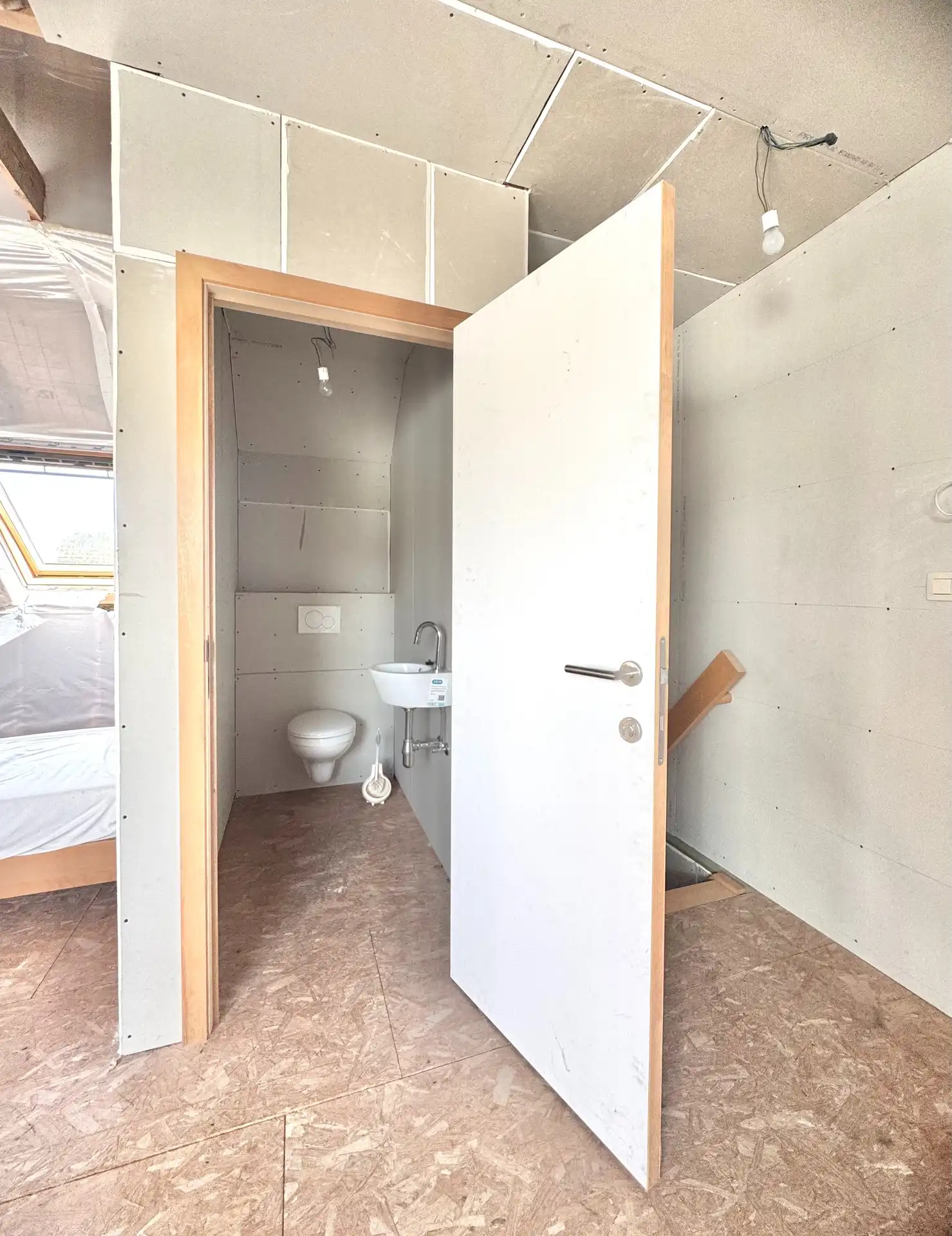 MAGAZIJNRUIMTE 350 M² | BUREEL | KOER | CASCO APPARTEMENT | 714 M² foto 19