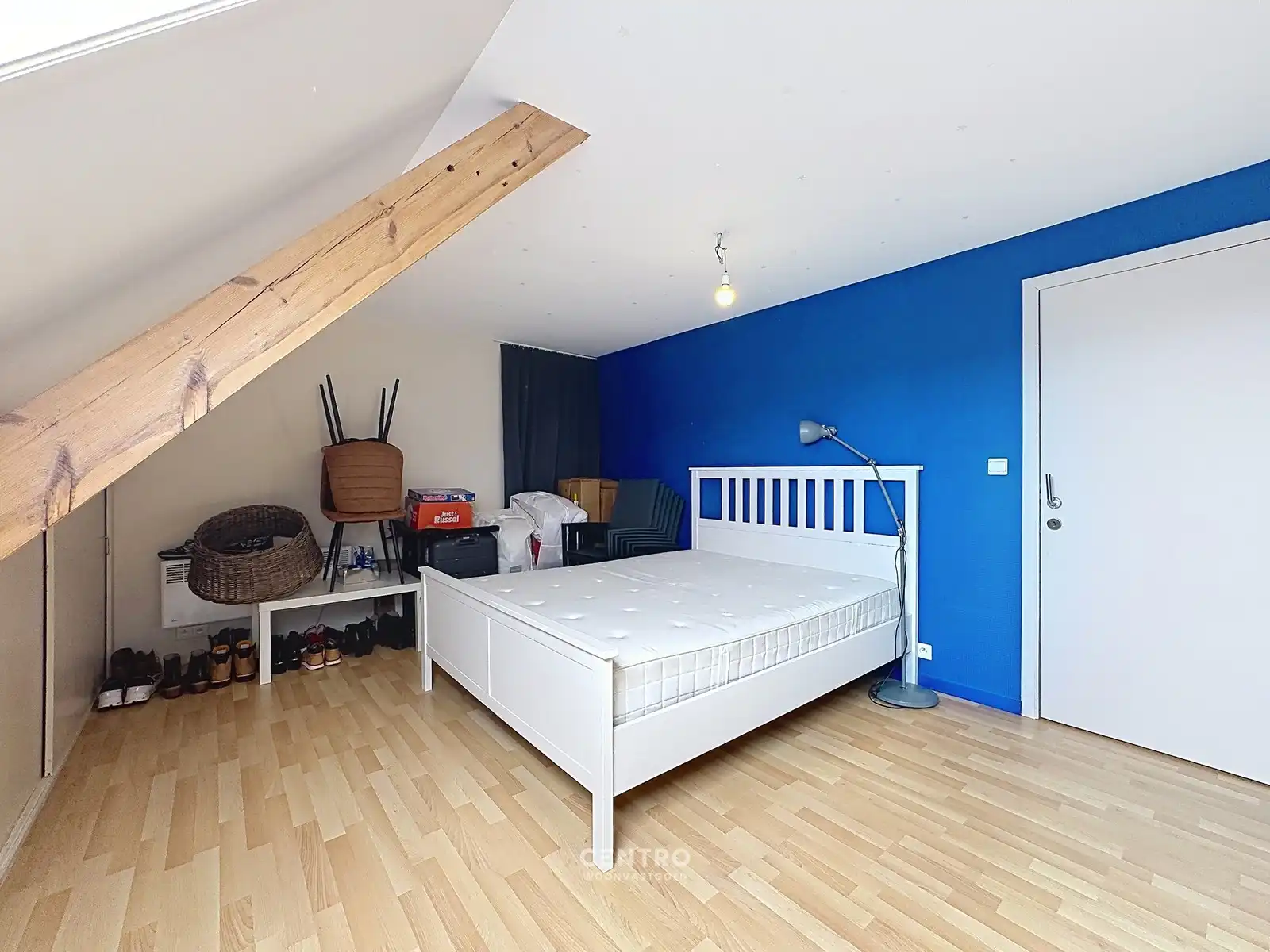 INSTAPKLARE woning met 4 slpks en ZUIDger. tuin! foto 16