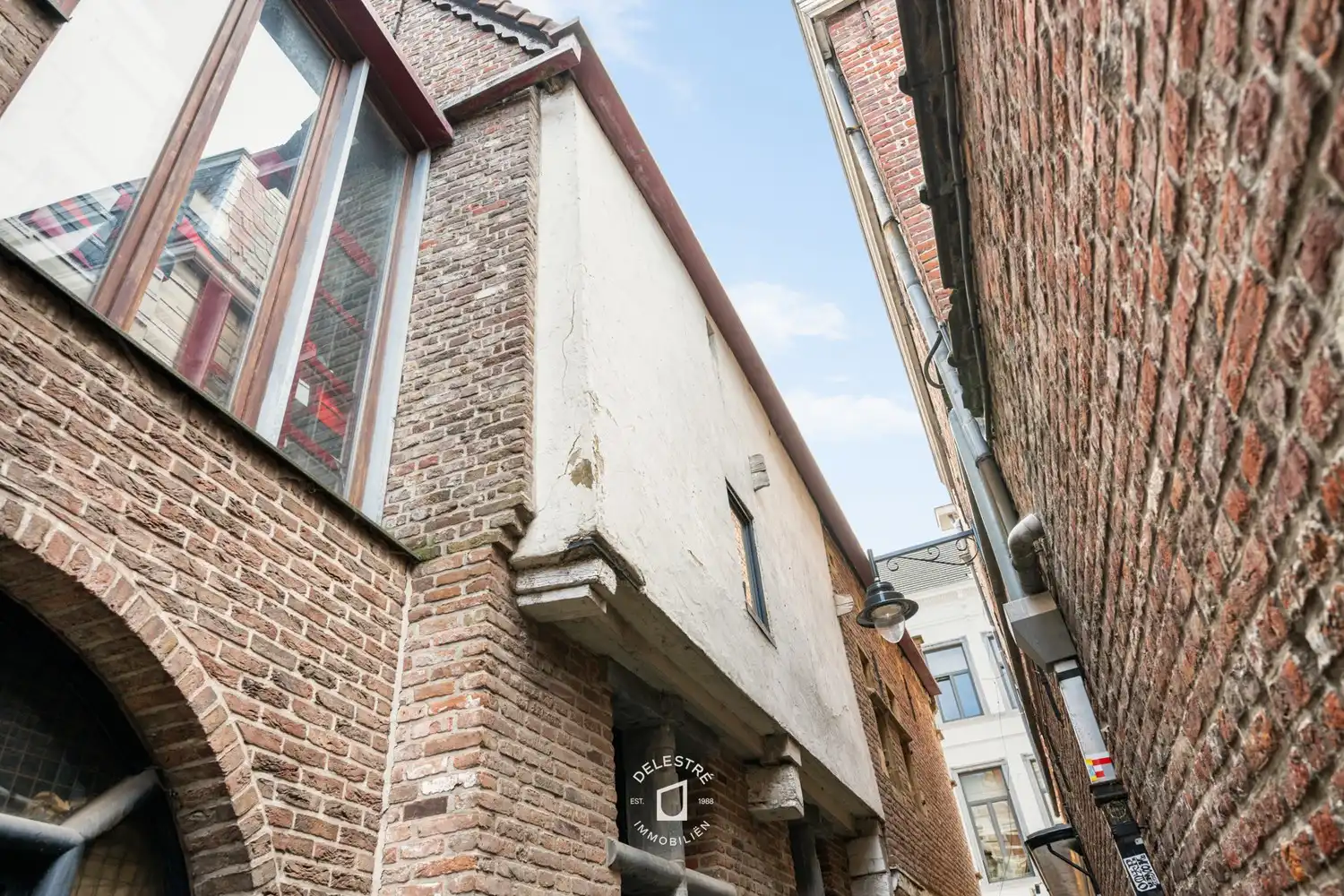 Karaktervol historisch pand te huur in hartje Aalst foto 28