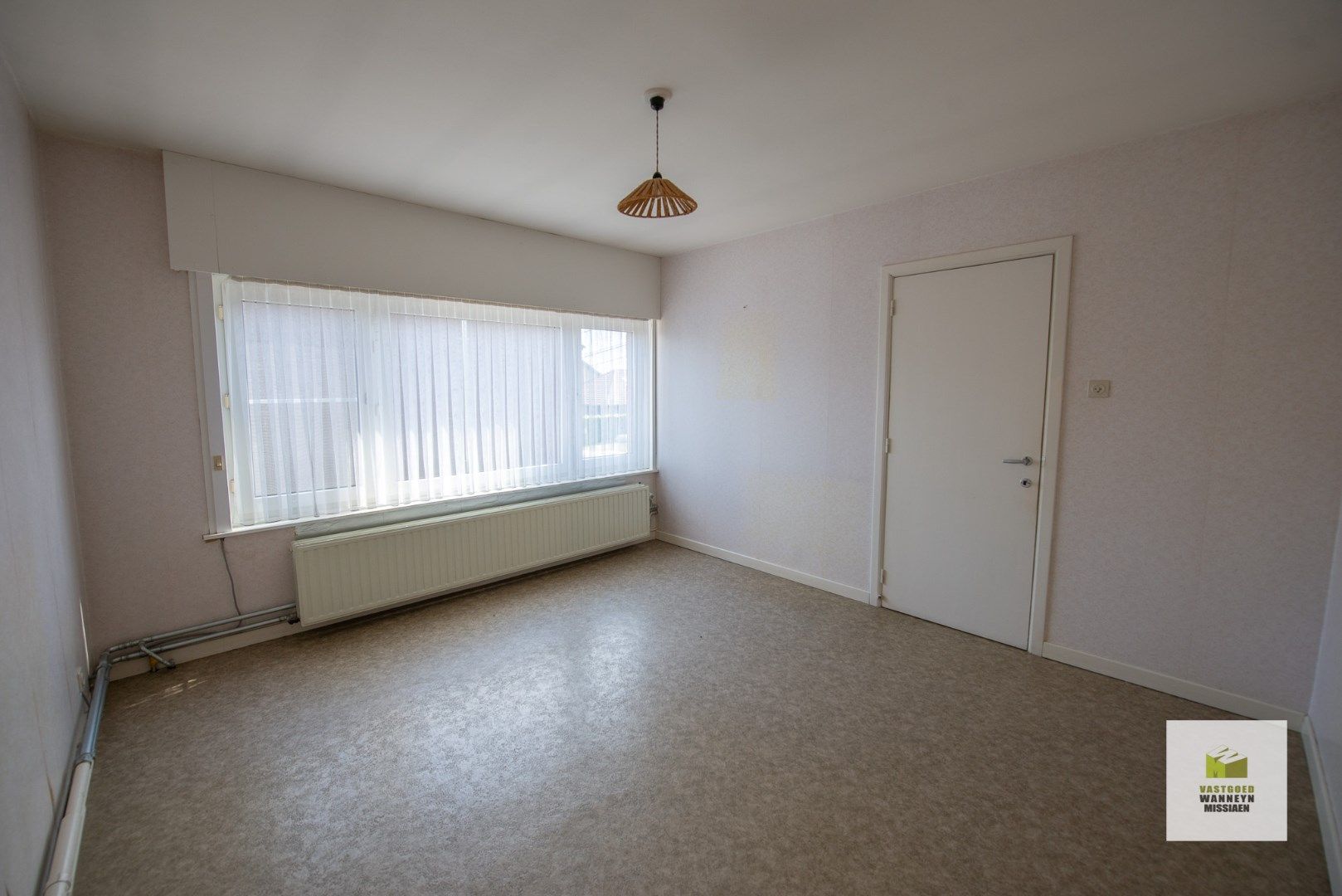 Ruime half open bebouwing met 5 slpk, tuin, terras en garage in centrum Wingene foto 17