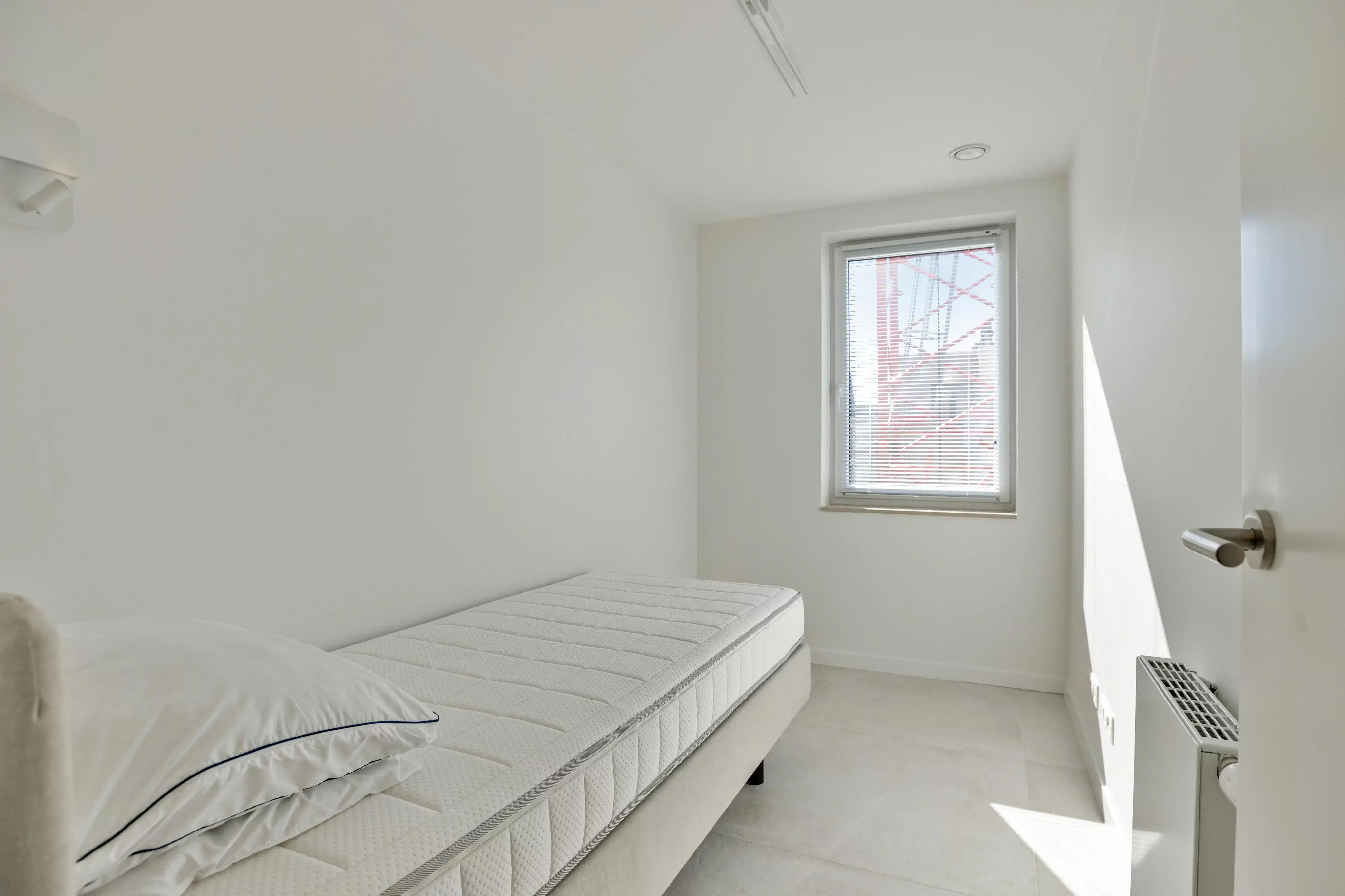 Uniek appartement met 4 slaapkamers op de Zeedijk te De Panne foto 10