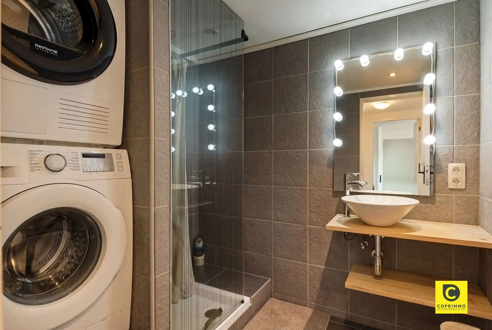 Gezellig 2 slaapkamer appartement foto 7