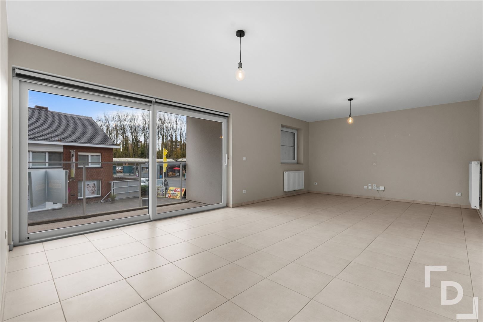 Lichtrijk appartement aan de stadsrand van Ieper. foto 4