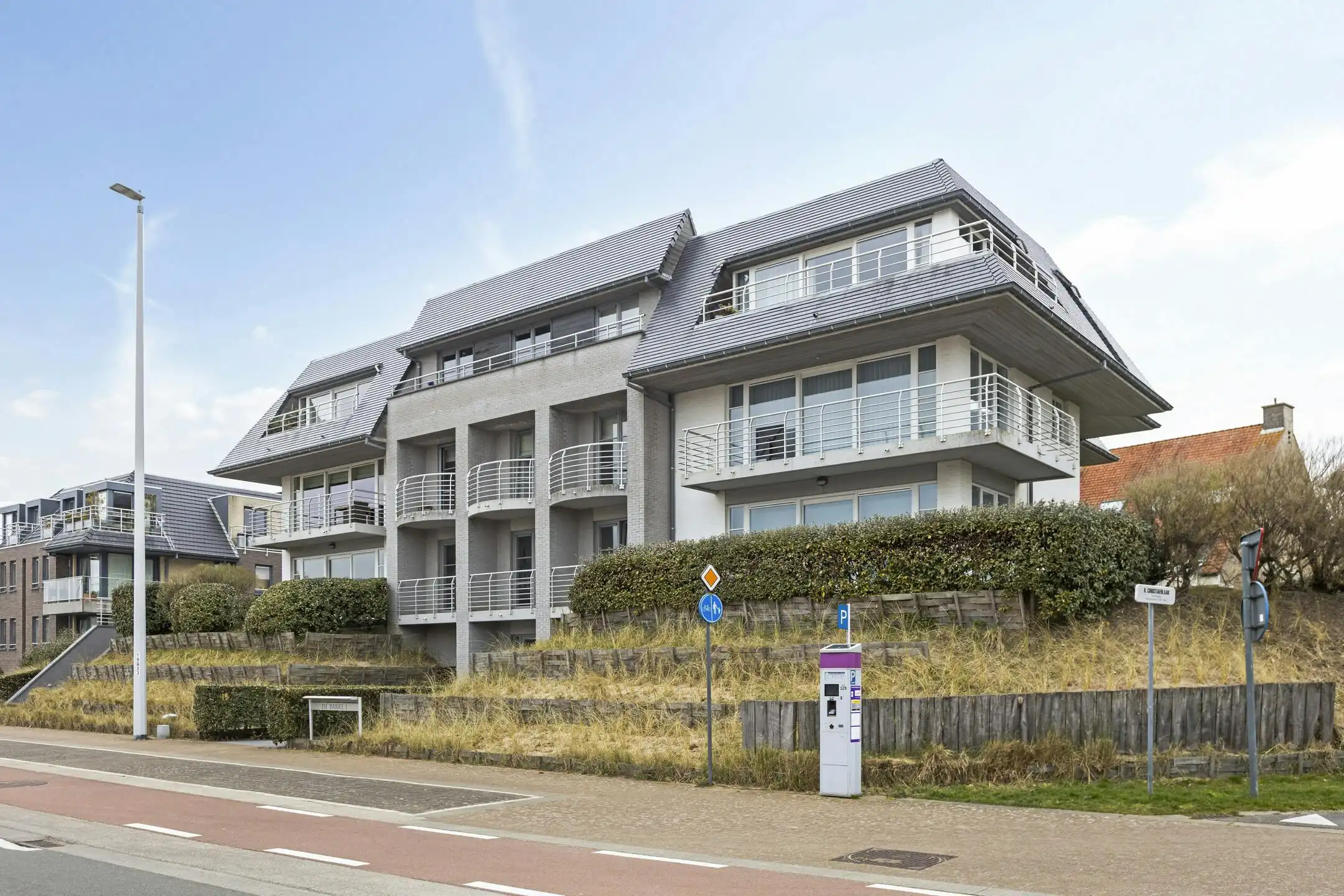 Appartement met 2 slaapkamers en zonnige tuin in Sint-Idesbald foto 12