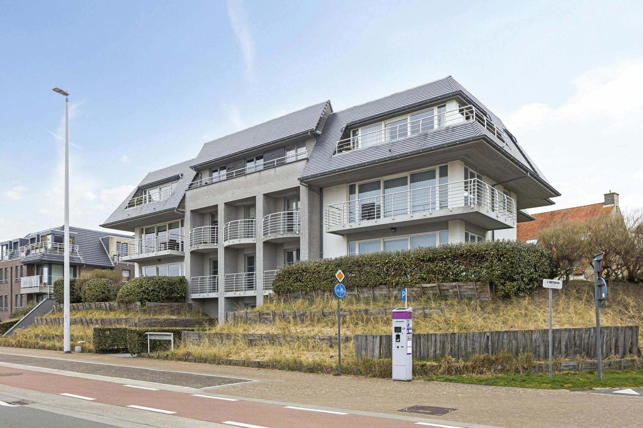 Appartement met 2 slaapkamers en zonnige tuin in Sint-Idesbald foto 12