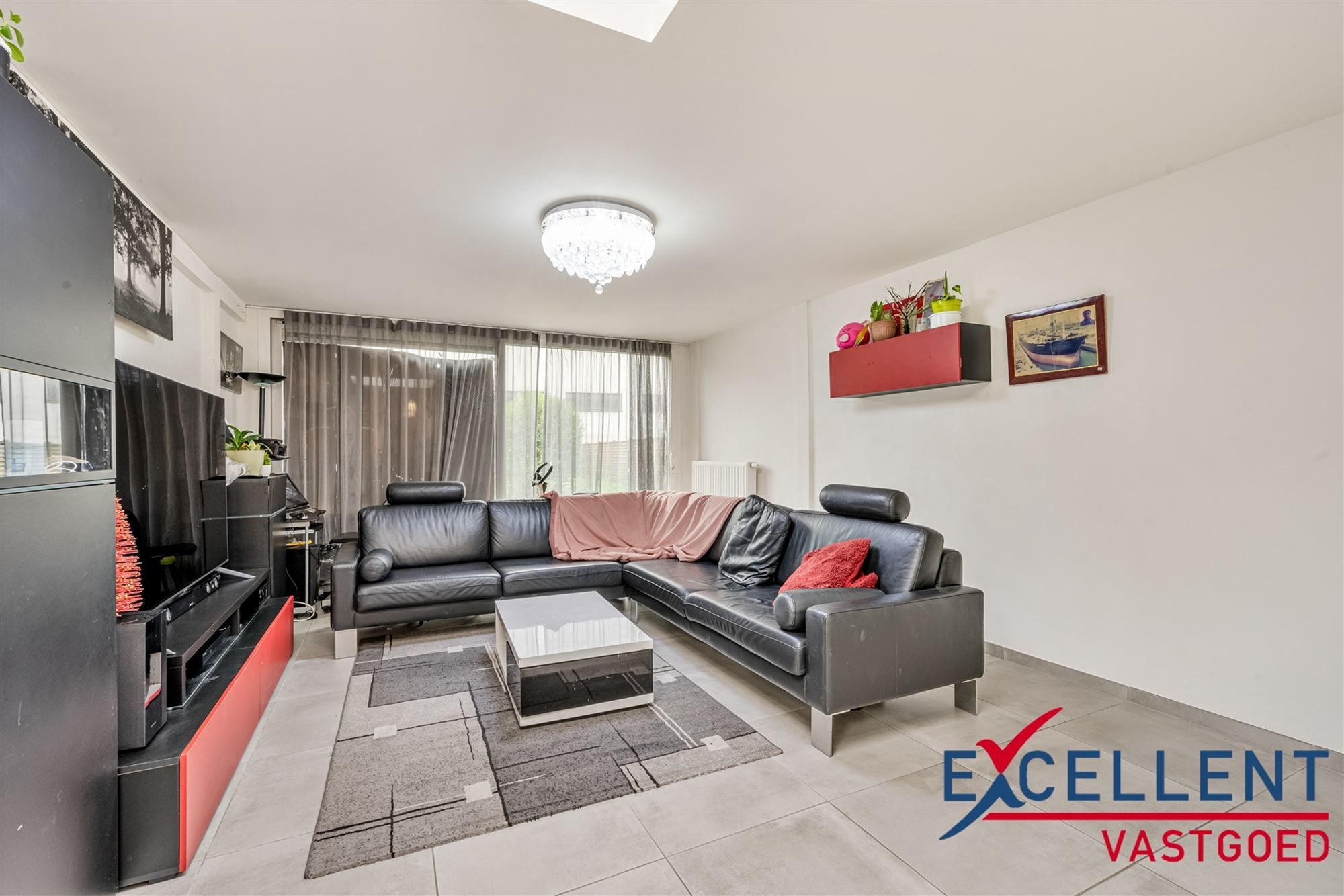 Gezellige rijwoning in centrum Deinze te koop foto 3