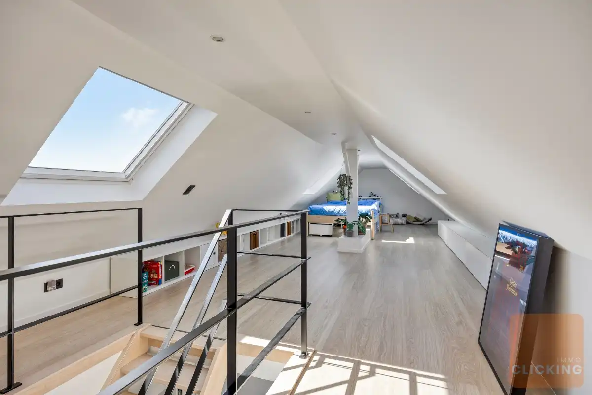 Hidden penthouse met terras en dubbele garage foto 15