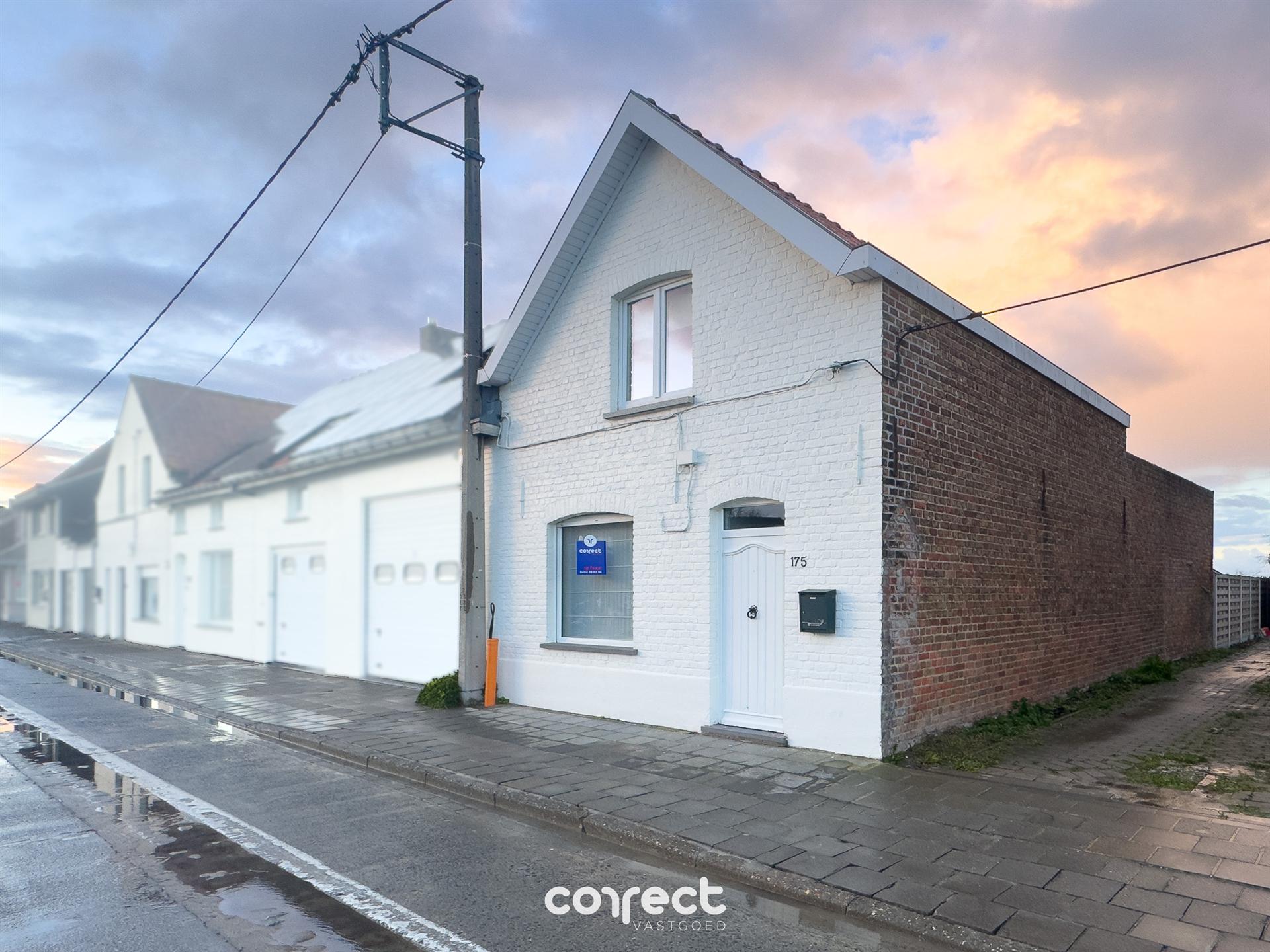 Huis foto {{pictureIndex}}