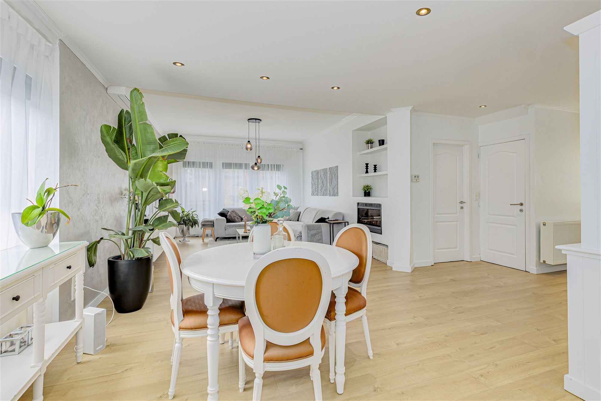 Energiezuinige, instapklare villa met 4 slaapkamers. foto 6