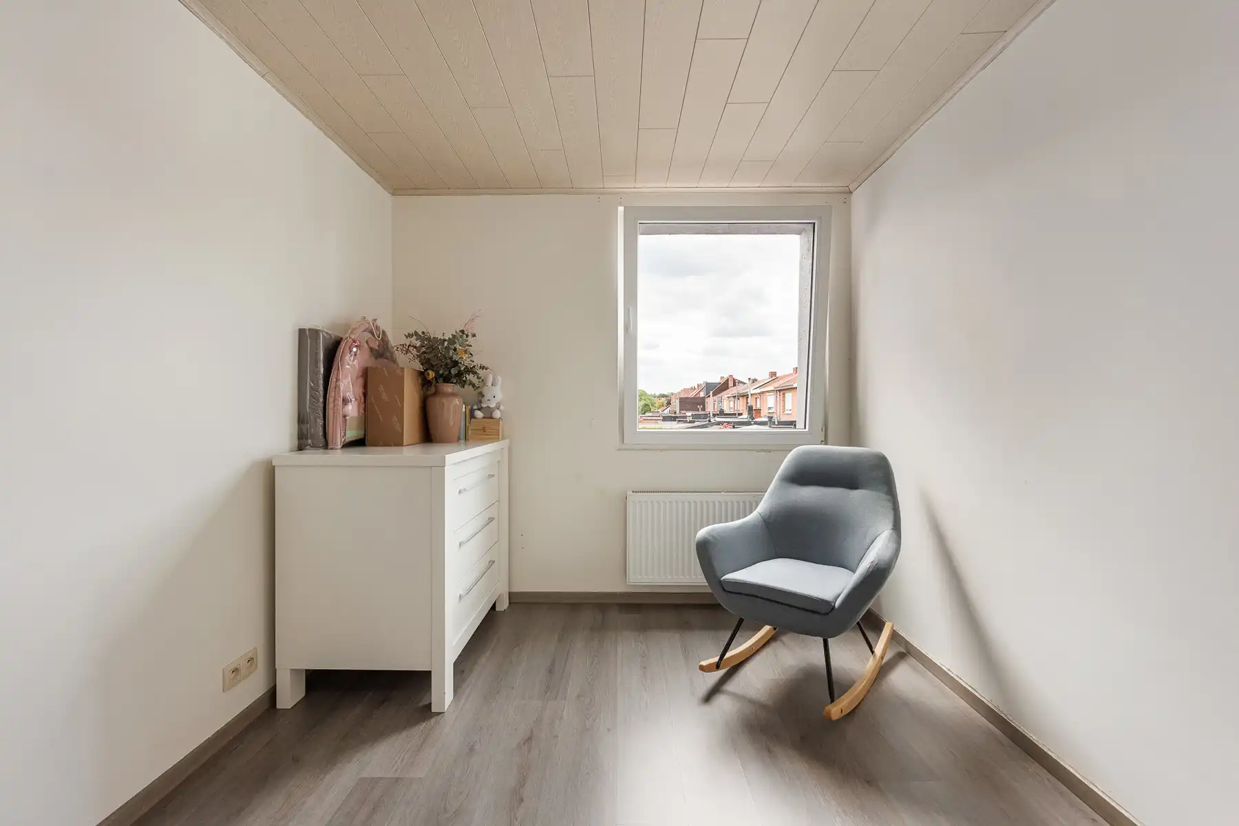 Gezinswoning met 3 slaapkamers en stadskoer met toegangspoort, gelegen binnen de ring van Turnhout. foto 15