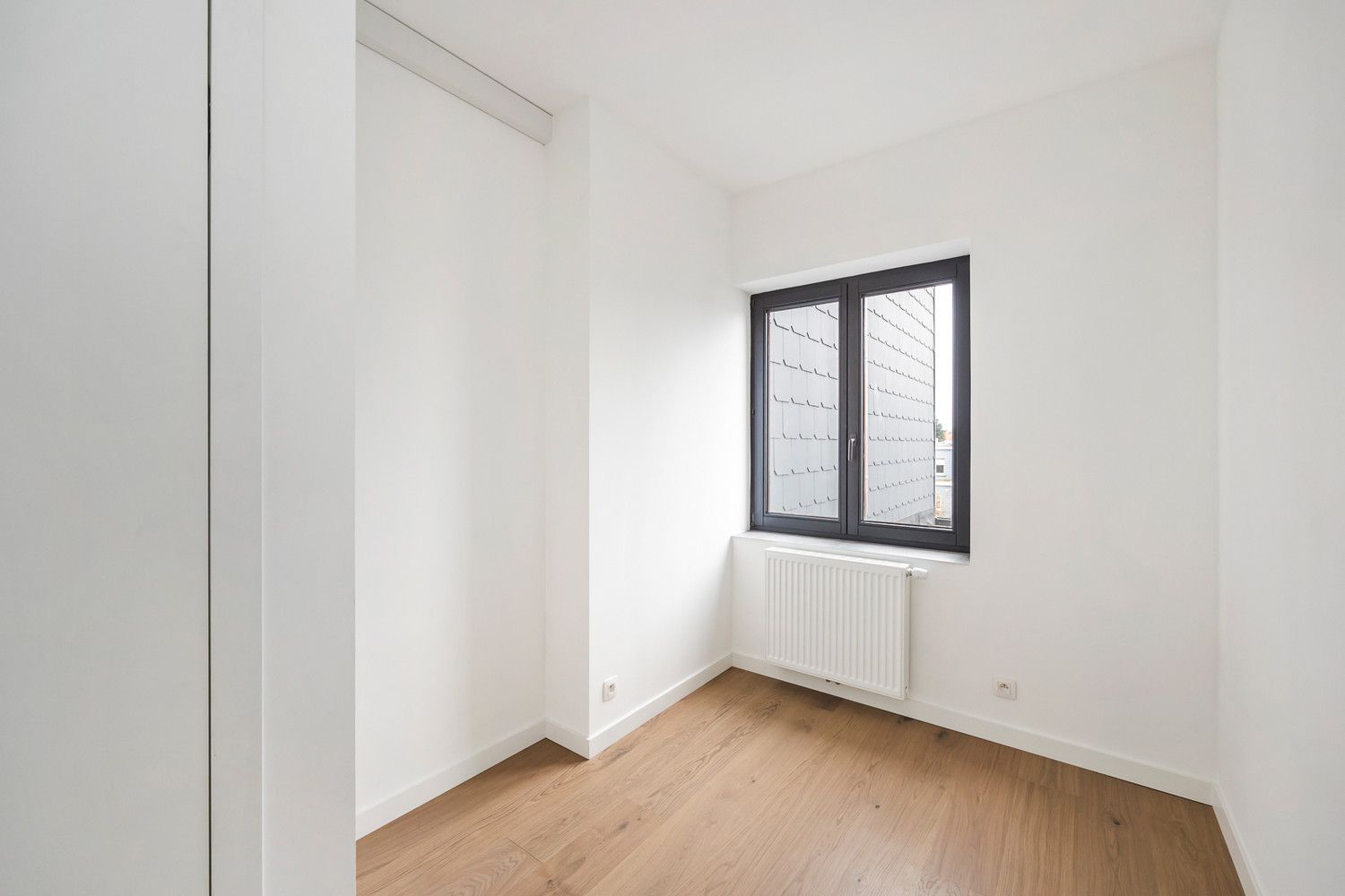 Riante volledig gerenoveerde 5-slk-woning met tuin (EPC A) foto 22