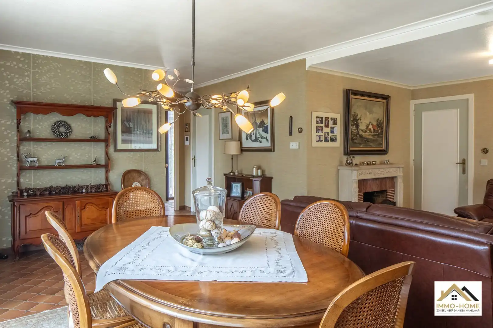 Charmante bungalow op topligging in woonwijk  foto 7