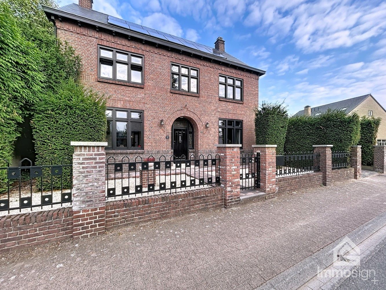 ()=>{if(producerUpdateValueVersion(node),producerAccessed(node),node.value===ERRORED)throw node.error;return node.value} Oudekerkstraat 2 - 3640 Kinrooi