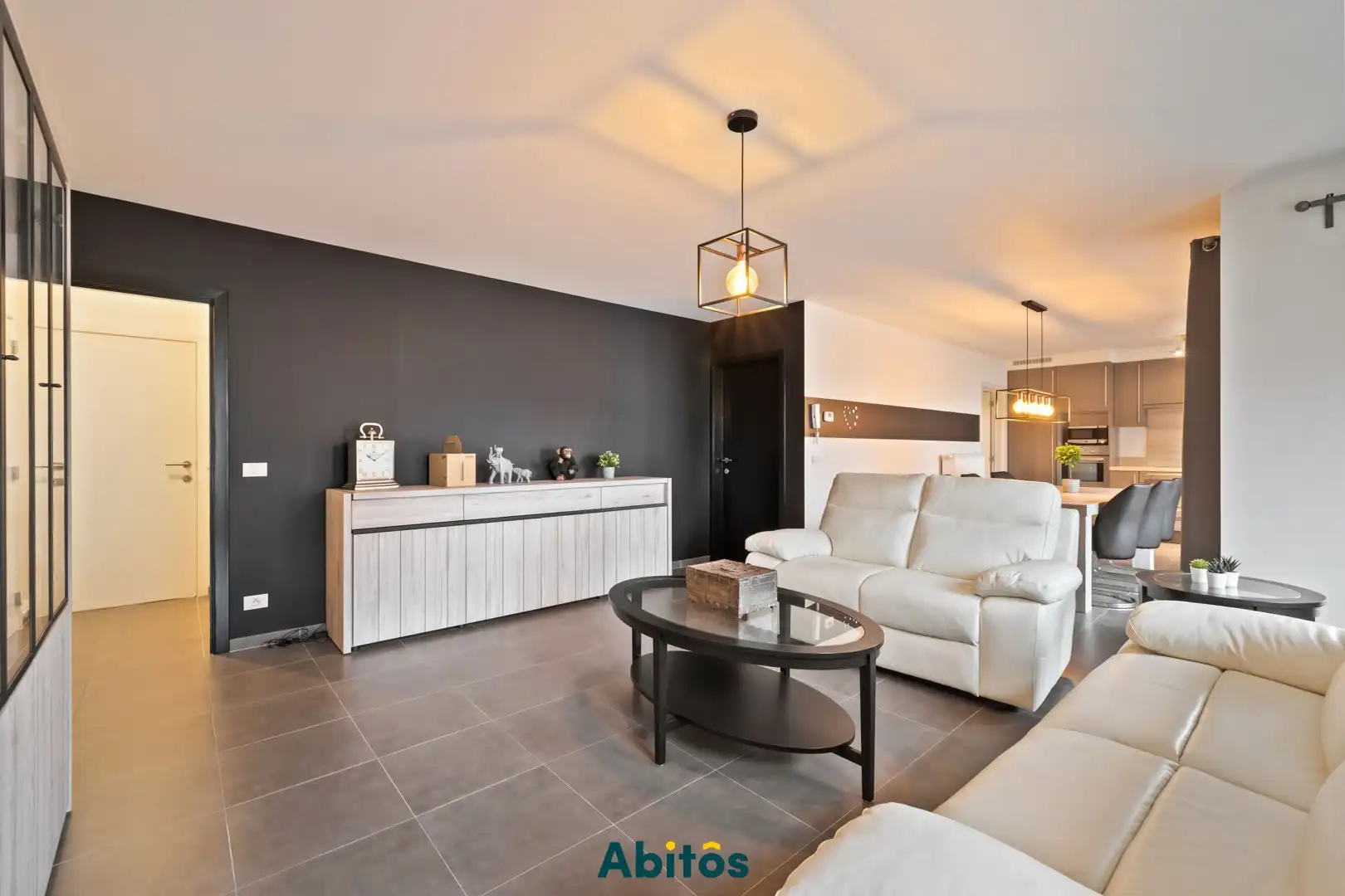 Instapklaar 2-slaapkamer appartement met terras op toplocatie nabij Gent-Dampoort foto 4