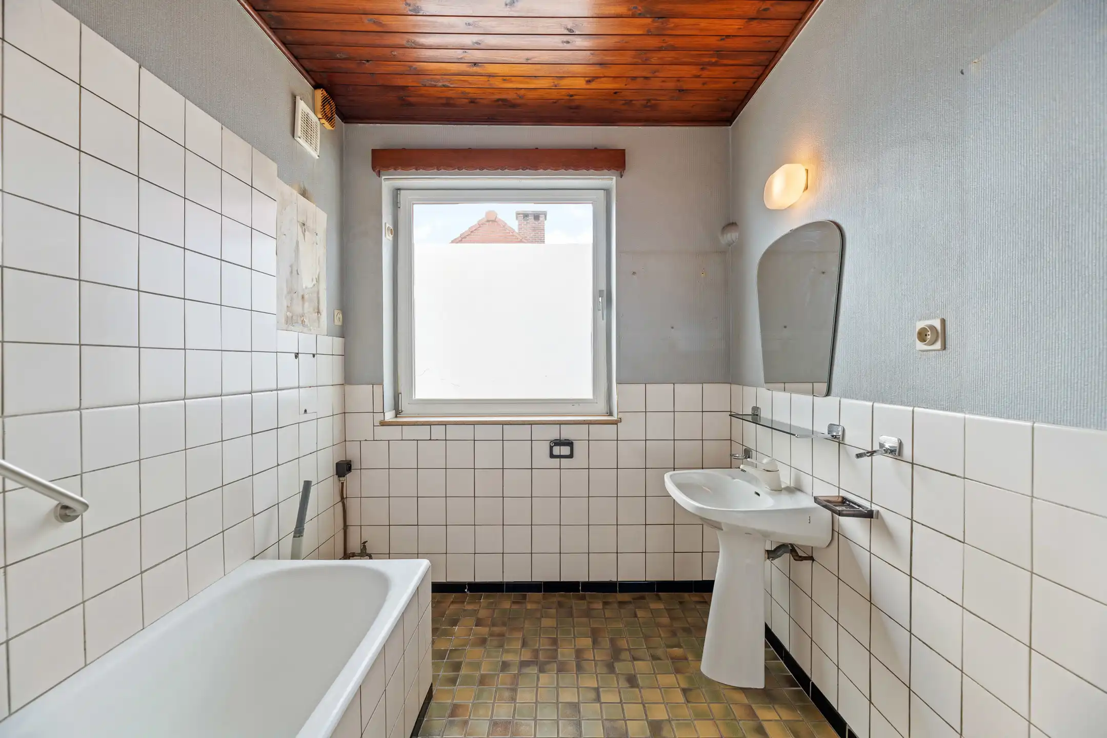 Charmant huis met zuidtuin en garage te Riemst foto 12