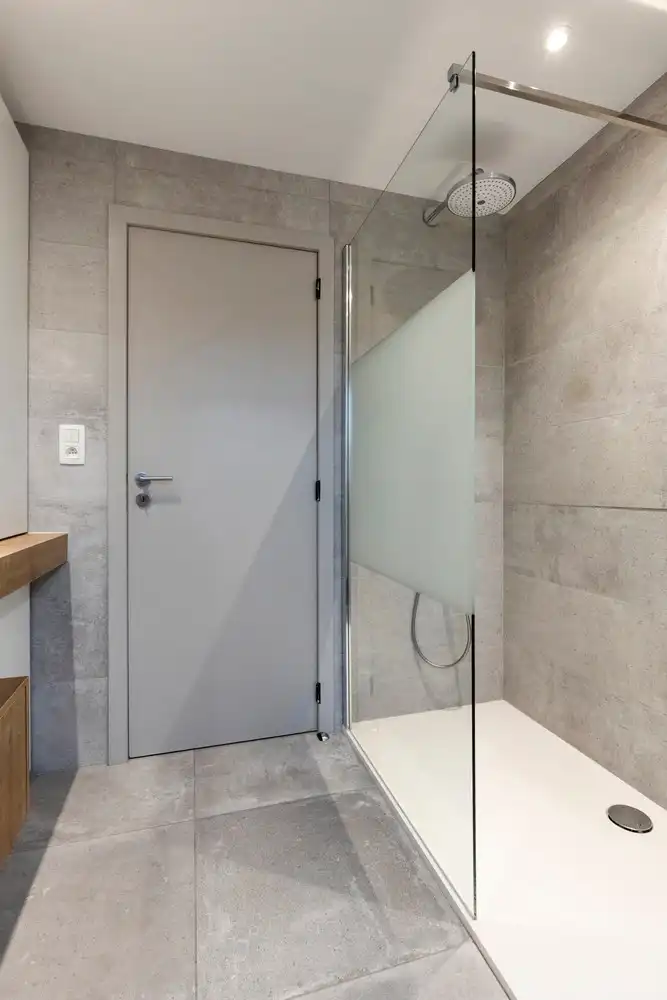 Instapklare split-level woning in de gegeerde wijk Rietschoorvelden te Merksem! foto 17