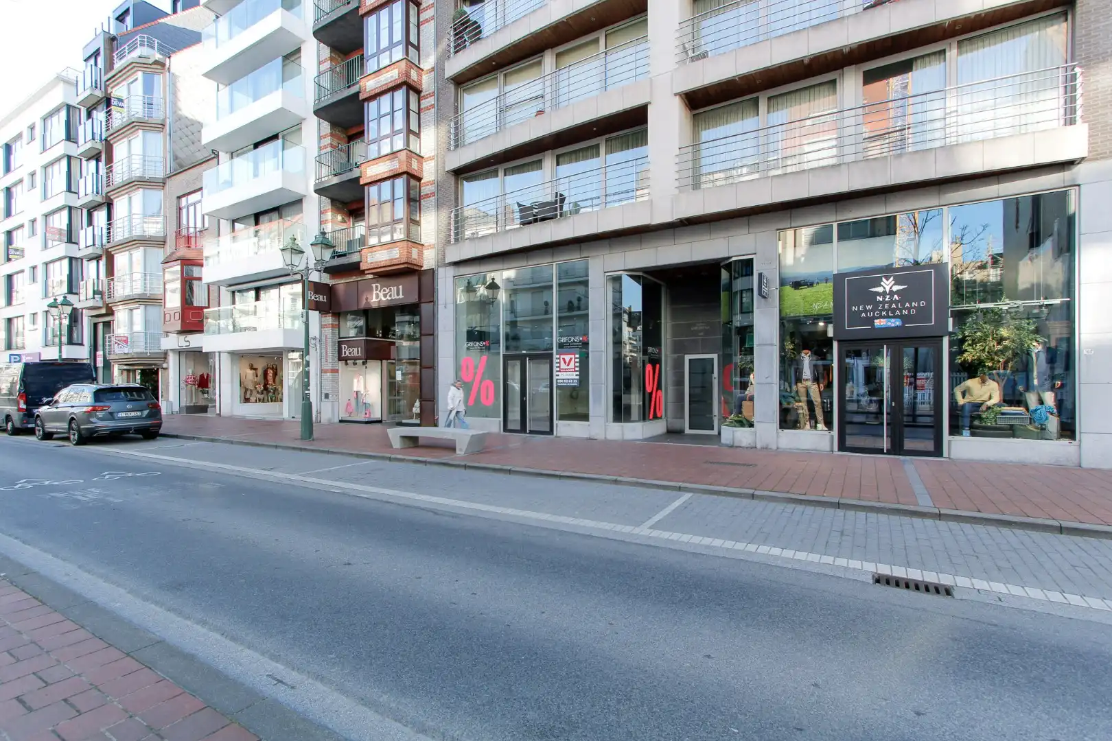 Centraal gelegen winkelpand met mezzanine Lippenslaan 162 foto 7