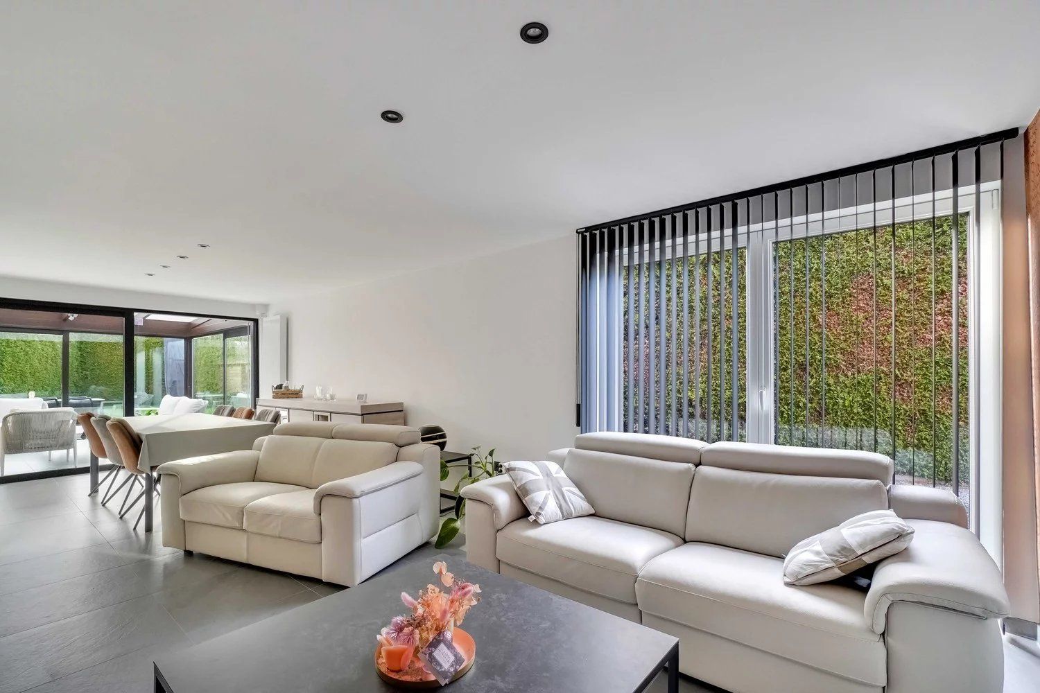 Degelijk gerenoveerde, rustig gelegen woning foto 10