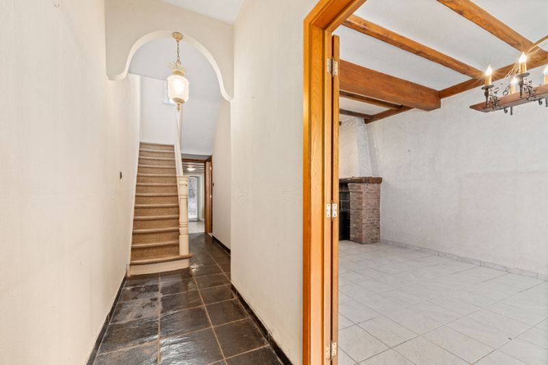 Woning met 2 slaapkamers nabij centrum! foto 4