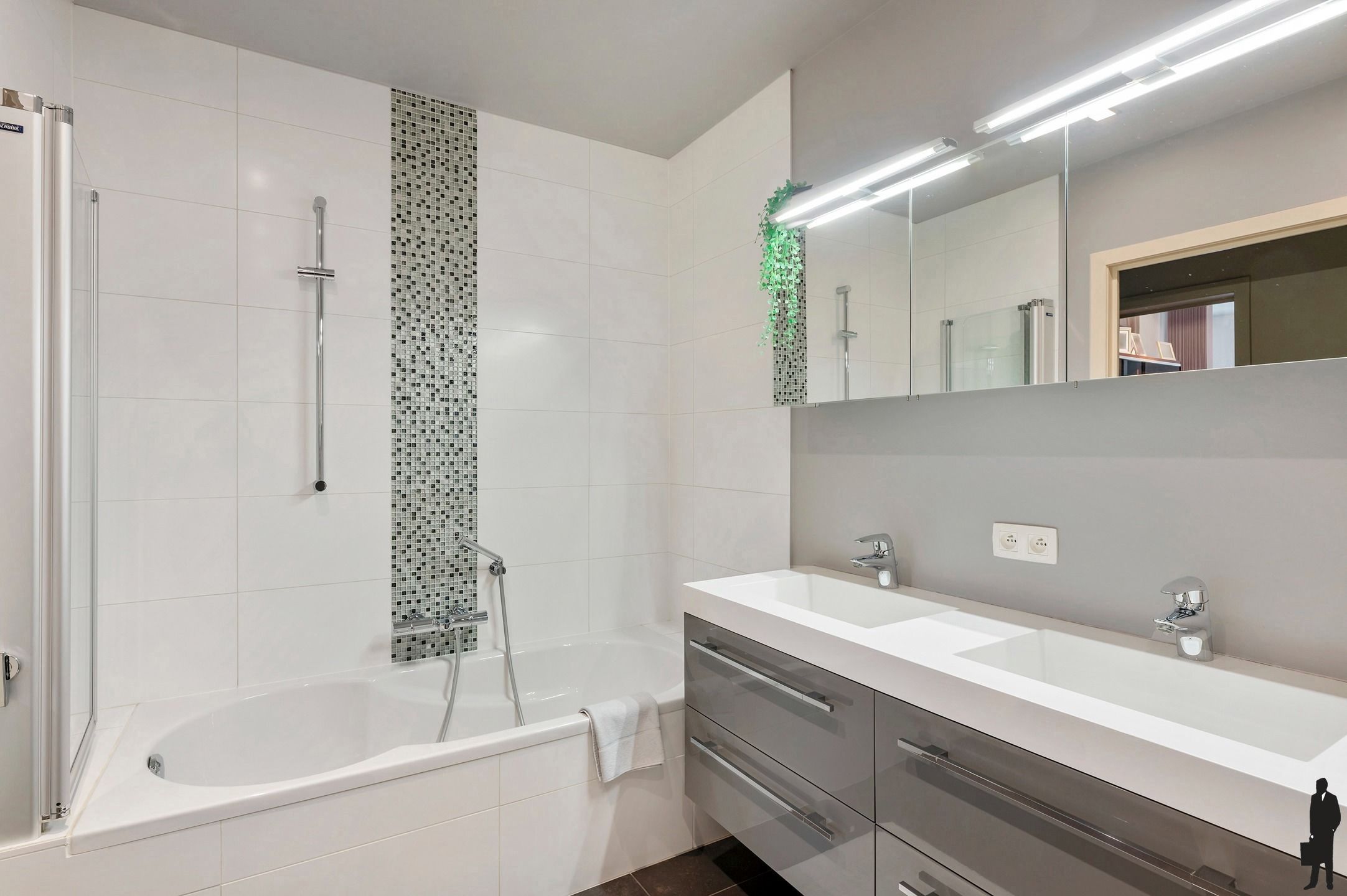 Luxe appartement met adembenemend Scheldezicht en topafwerking in Rupelmonde foto 11