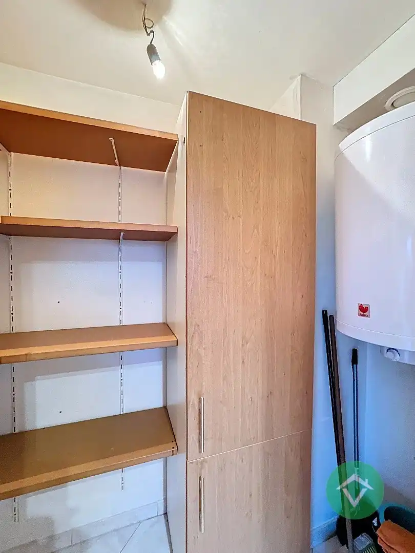 Appartement met 2 slaapkamers en garage te Torhout foto 16