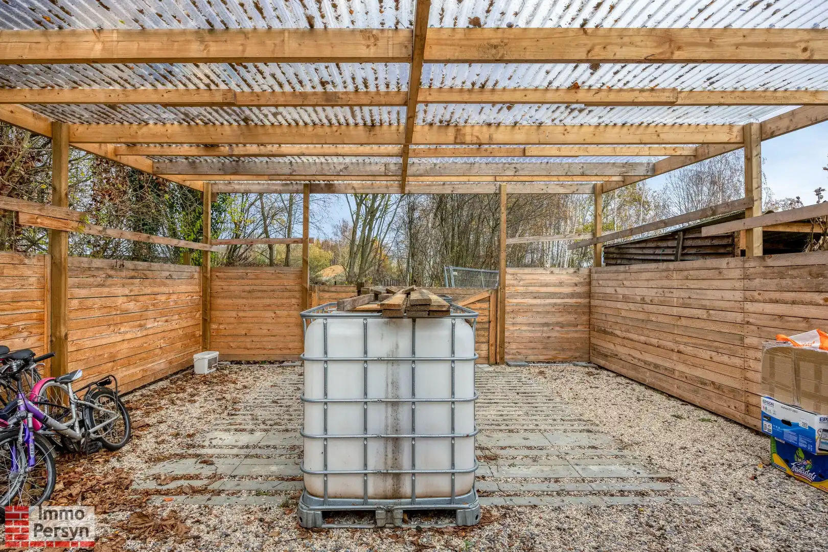Moderne gezinswoning met 3 slaapkamers en gezellige tuin foto 31
