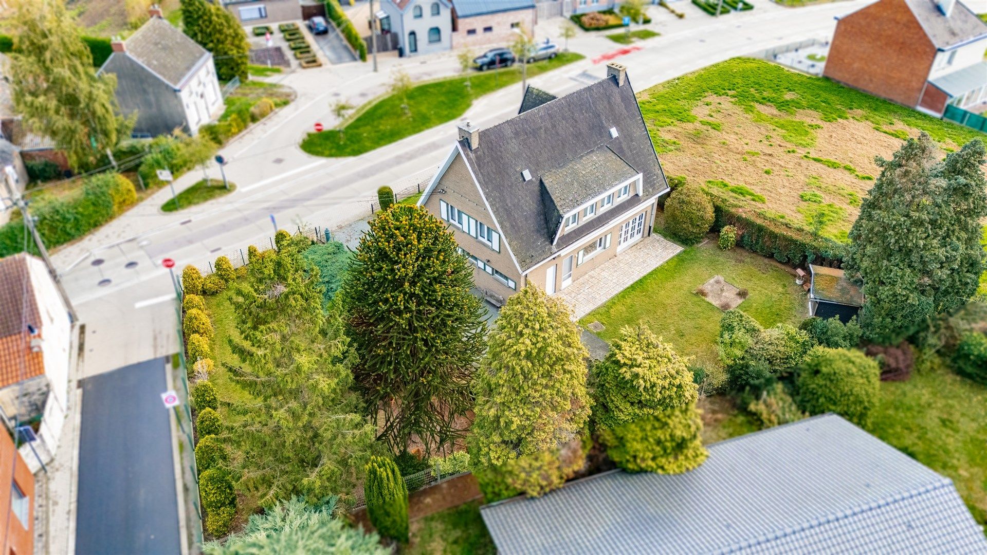 Charmante vrijstaande woning met grote tuin in het landelijke Bruinbeke  foto 26