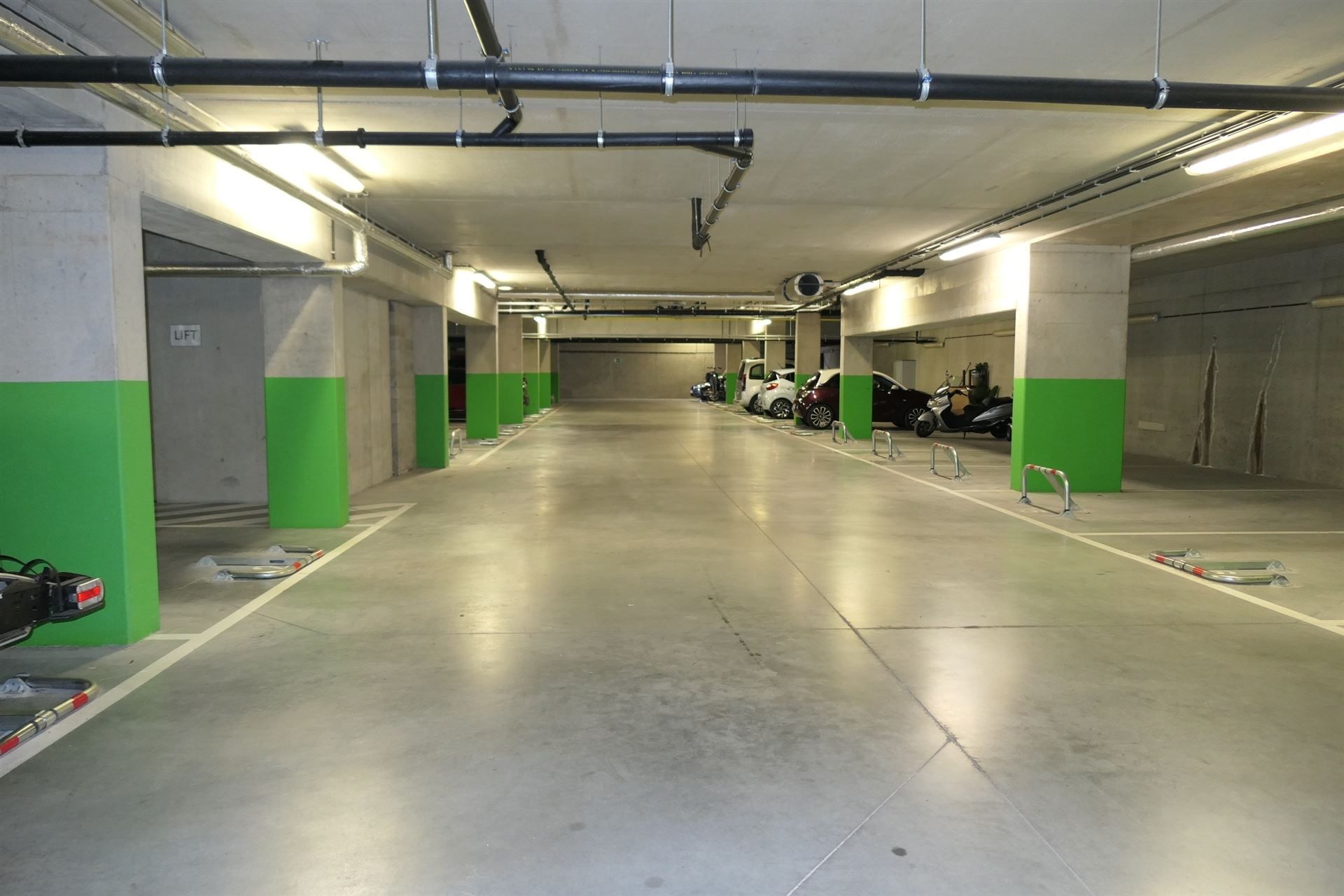 RECENT / 1 SLPK / MET STAANPLAATS foto 14