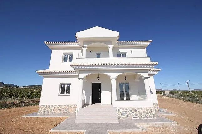 Paradijs villa's: jouw droomvilla aan de zonnige Costa Blanca! foto {{pictureIndex}}