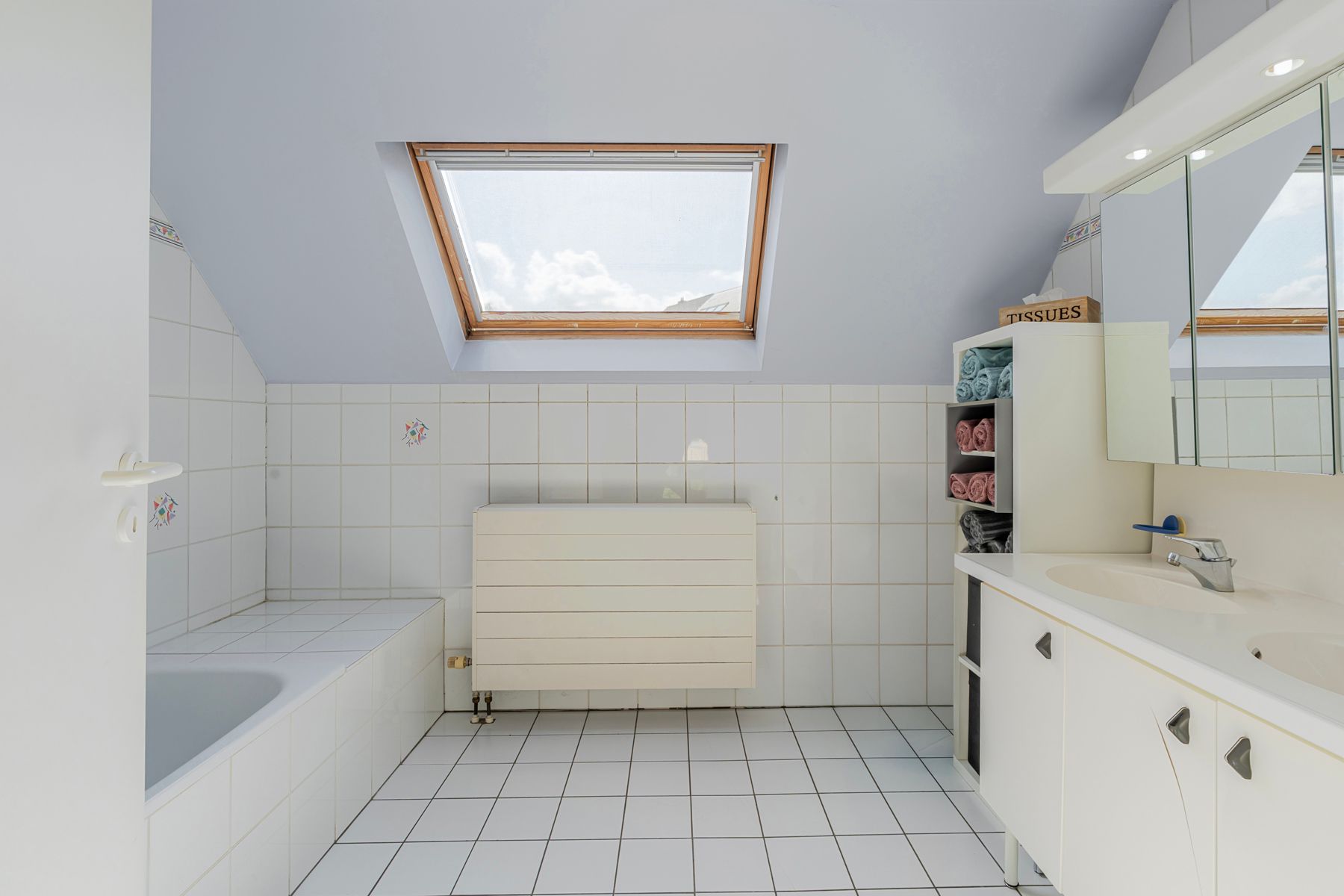 Vrijstaande gezinswoning met 3 slaapkamers, garage en tuin foto 22