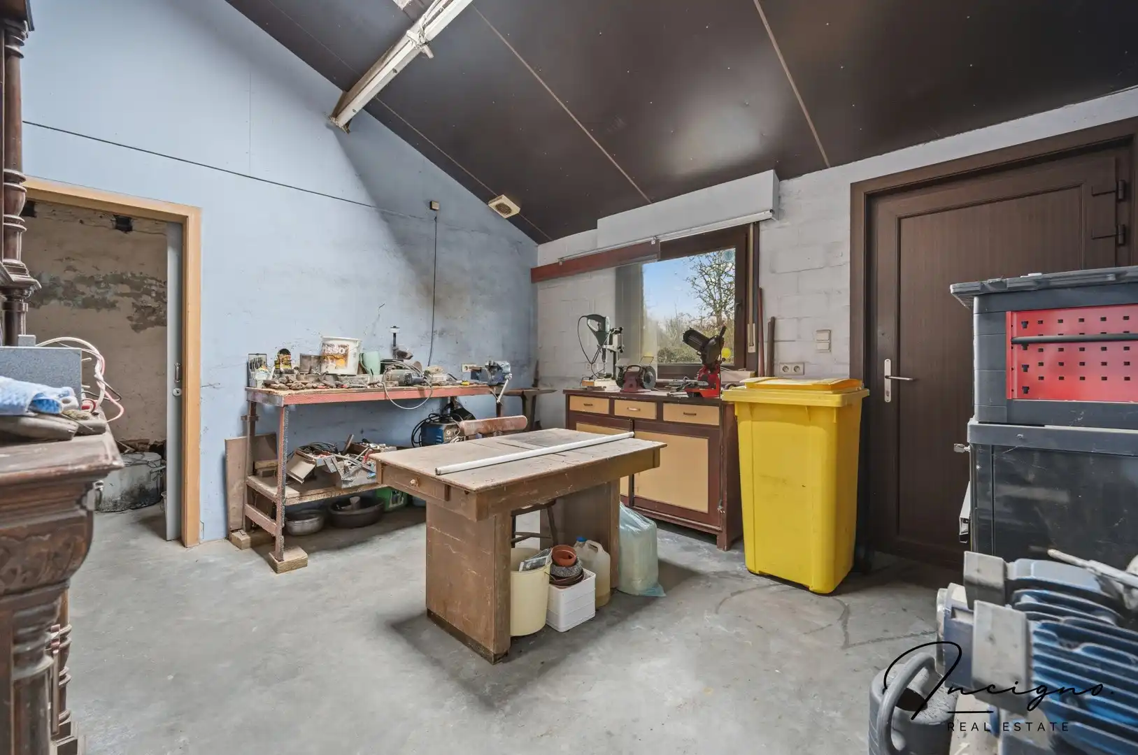 Te koop – Ruime gezinswoning met grote garage/atelier foto 12