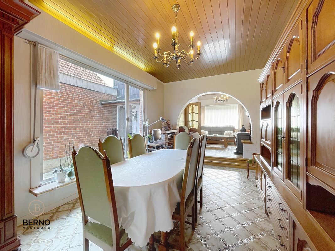 Karaktervolle woning met pitoresque tuin foto 3
