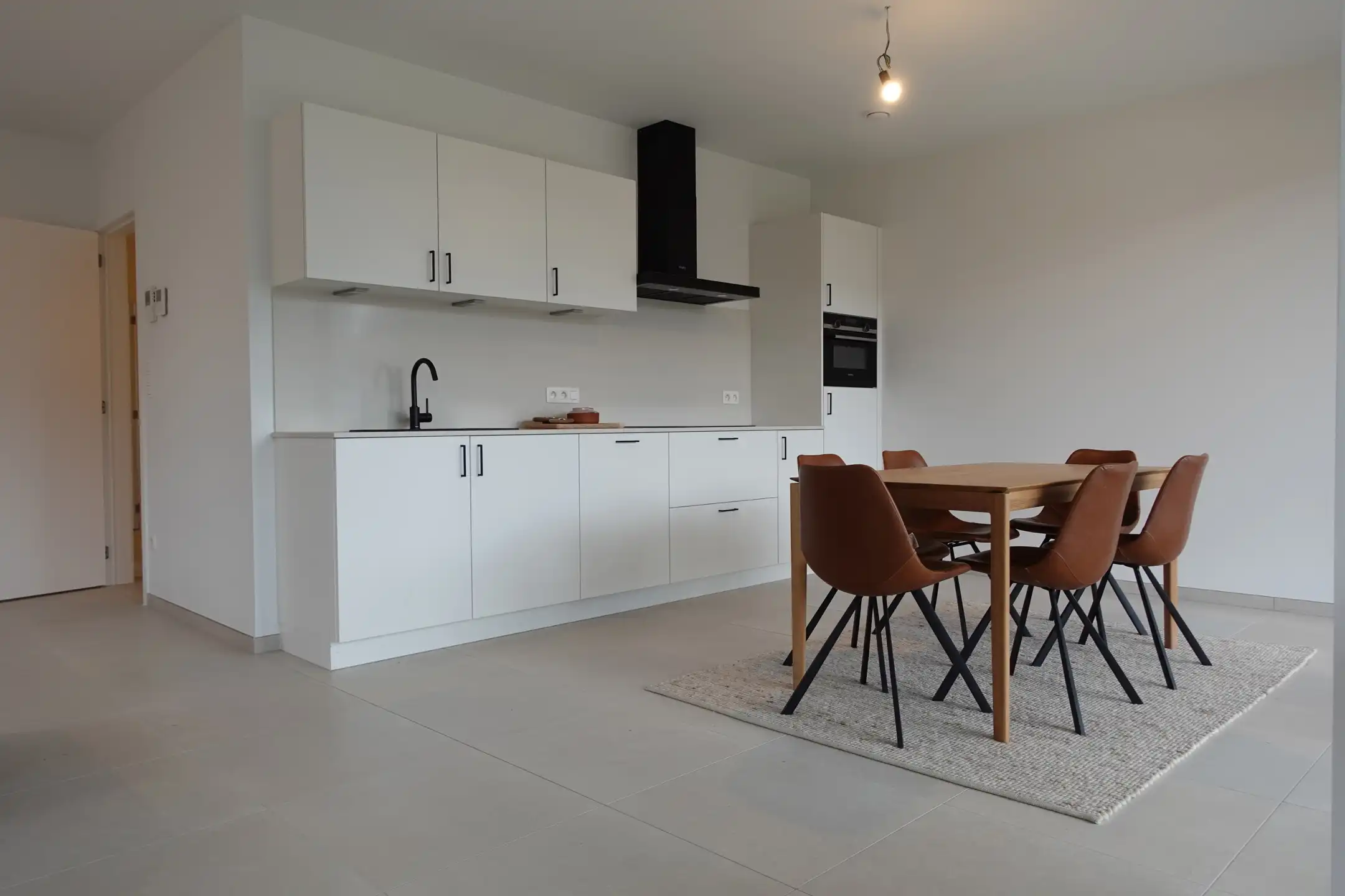 Knap energiezuinig appartement met tof terras foto 22