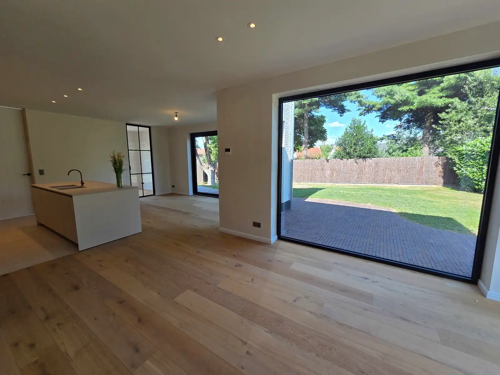 Luxe nieuwbouwvilla! foto 17