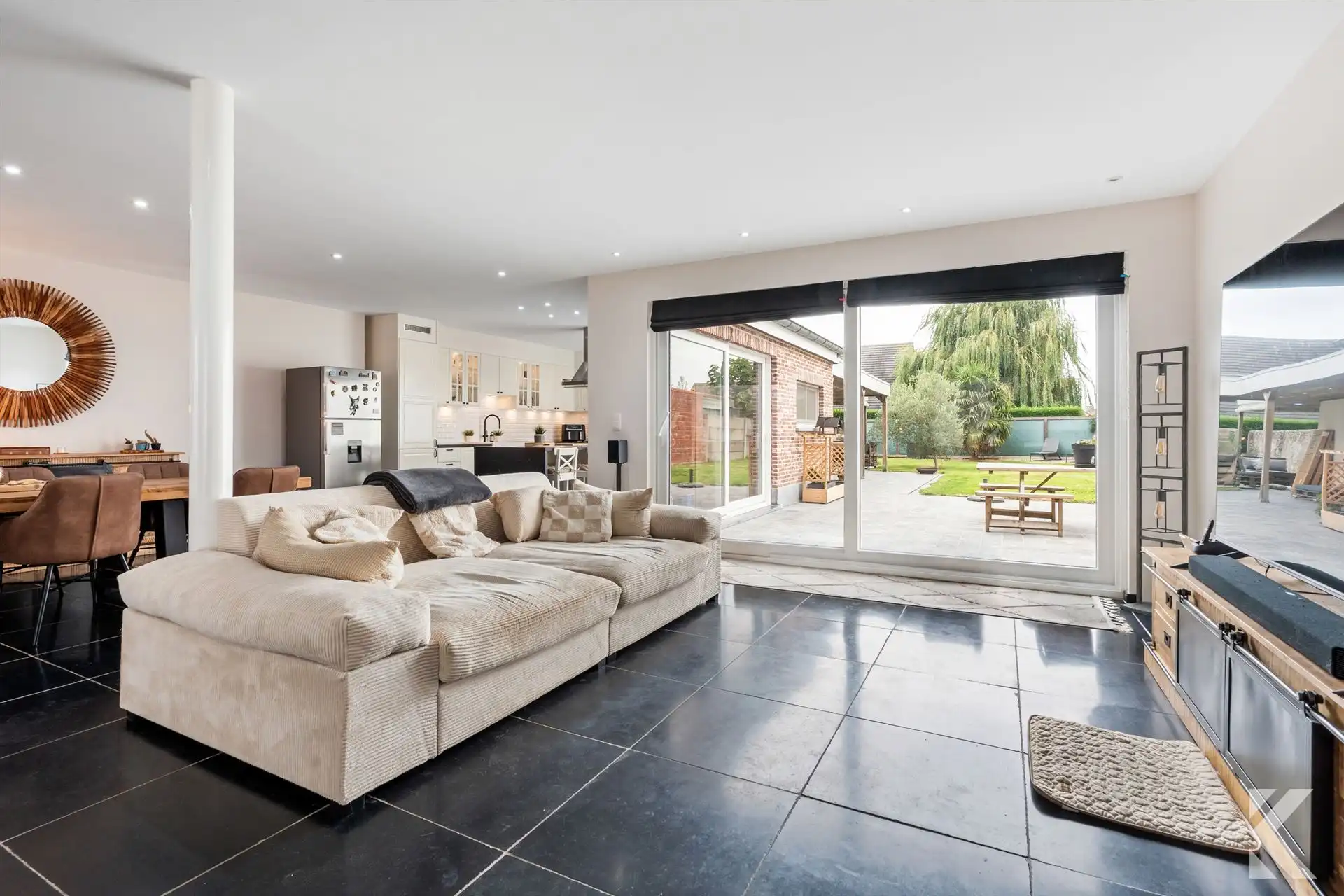 Volledig gerenoveerde woning met tuin, garage, EPC-B foto 3