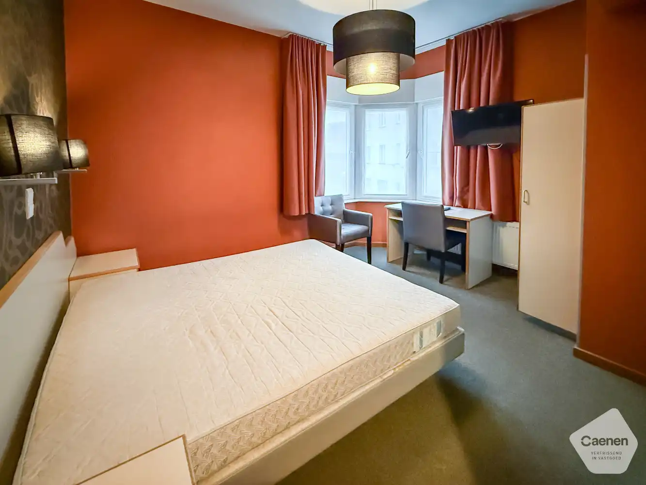 Multifunctionele halfopen woning met uitzonderlijk potentieel op topligging nabij zee en centrum foto 8