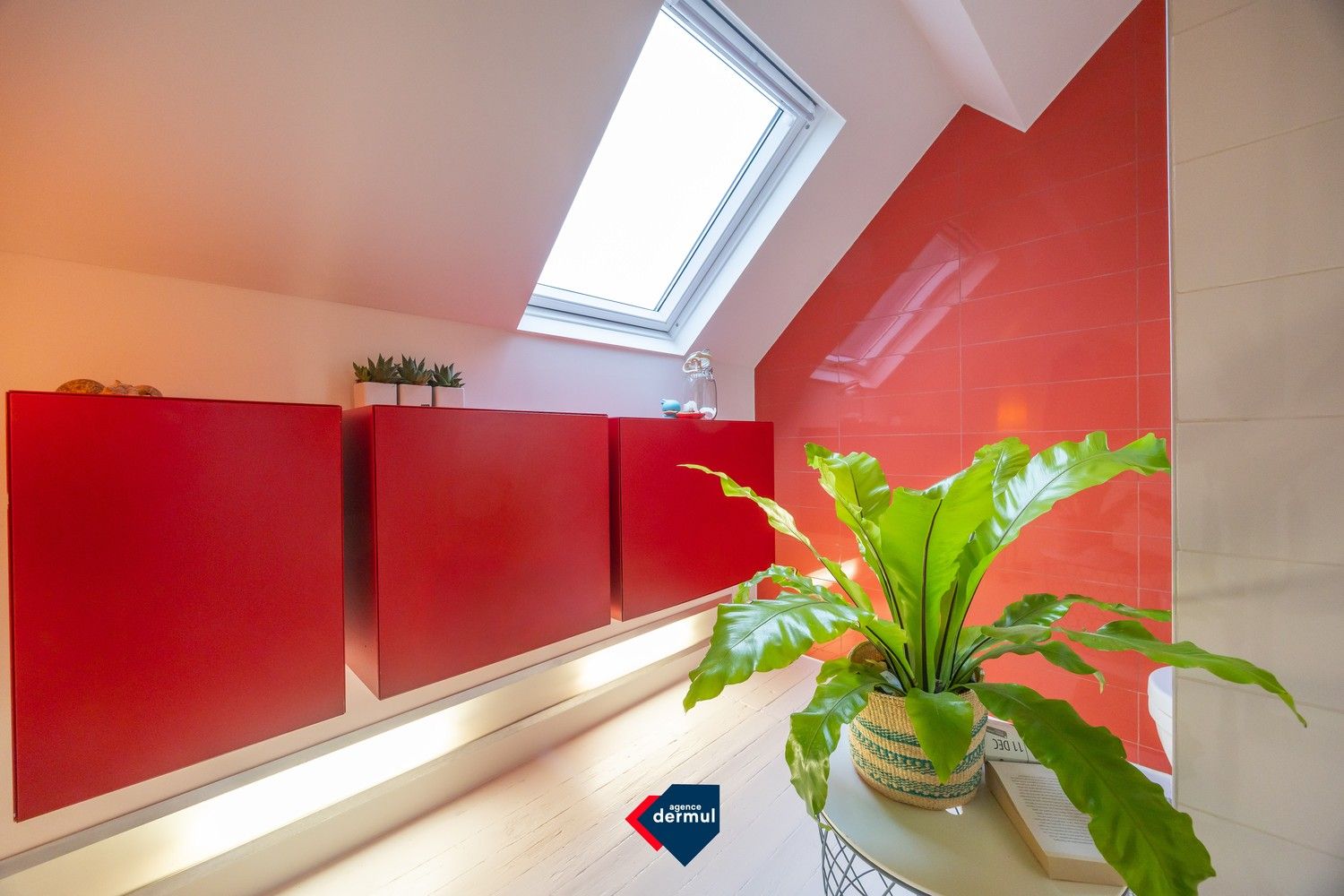 INSTAPKLARE BURGERWONING MET VAKANTIEAPAPPARTEMENT foto 42