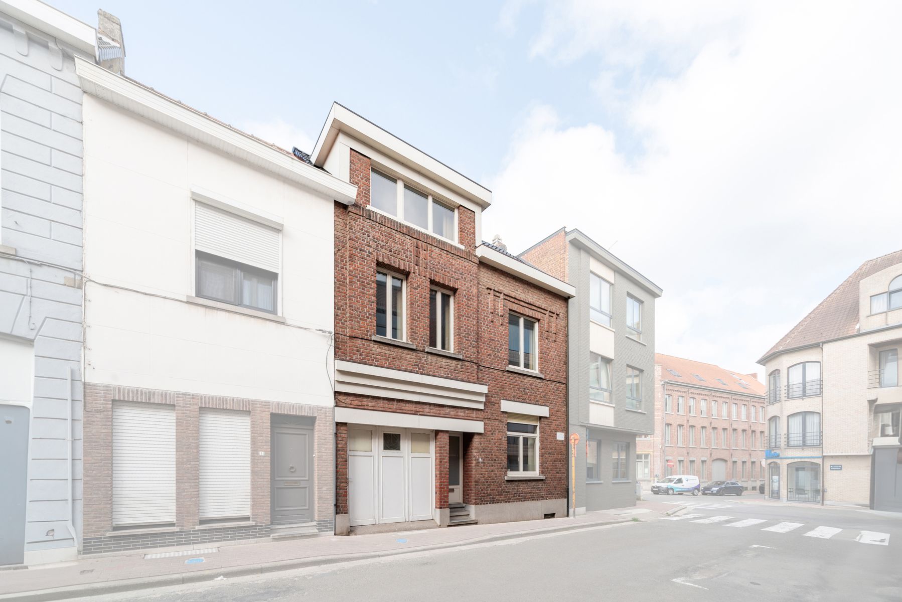 ()=>{if(producerUpdateValueVersion(node),producerAccessed(node),node.value===ERRORED)throw node.error;return node.value} Sint-Annastraat 1 - 9620 Zottegem