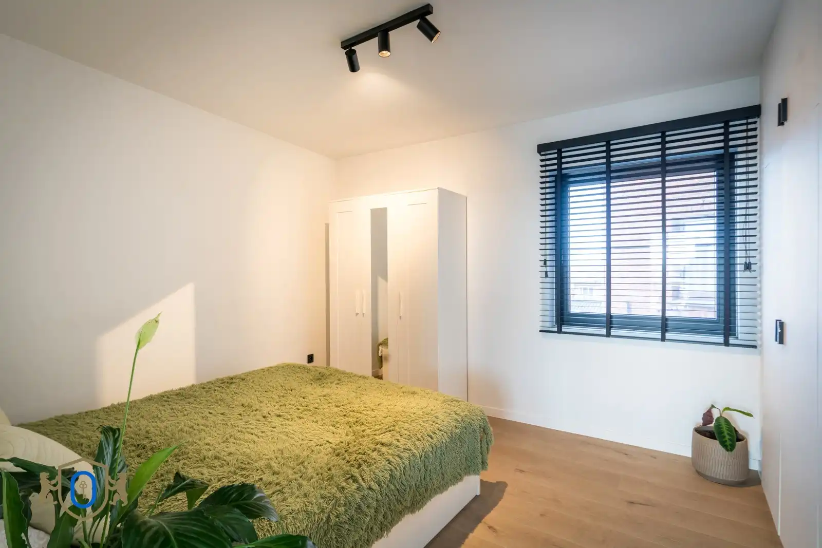 Instapklaar 1-slpkr appartement met terras foto 22