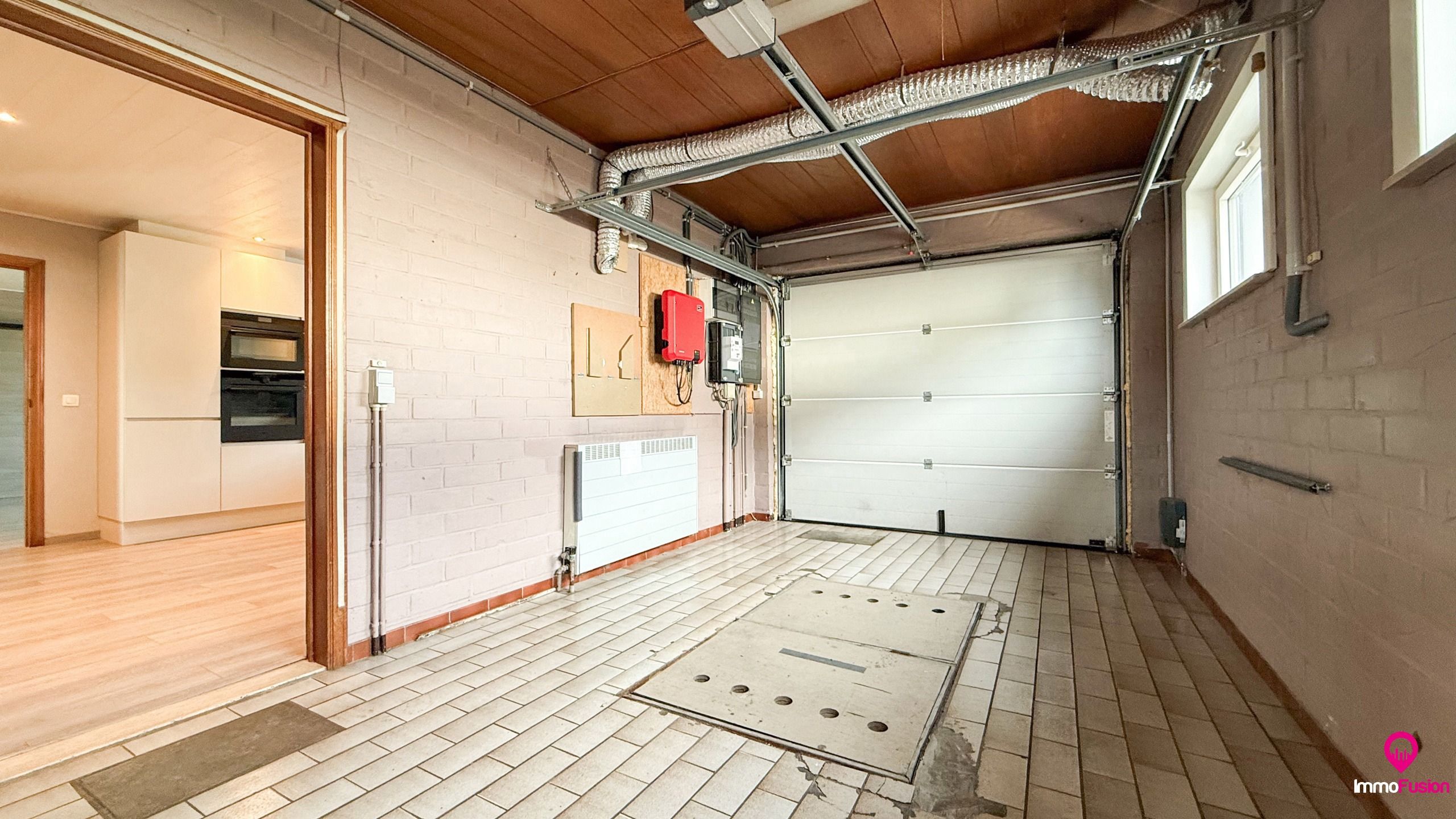 Instapklare gezinswoning met 4 slpks en mooie verzorgde tuin foto 17