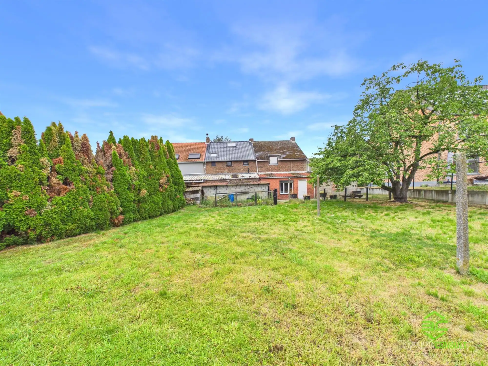 Centraal gelegen te renoveren woning in Kortenbos! foto 28