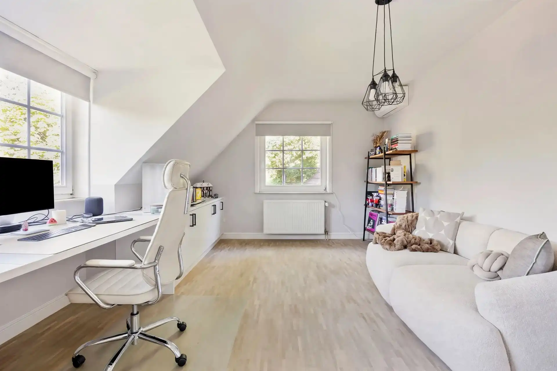 Prachtig gerenoveerde villa met 4 à 5 slpks en zwembad te Schilde foto 20