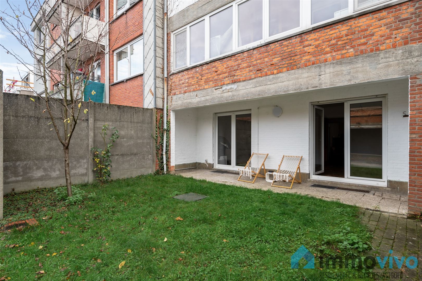 Gelijkvloers appartement met tuin foto 15